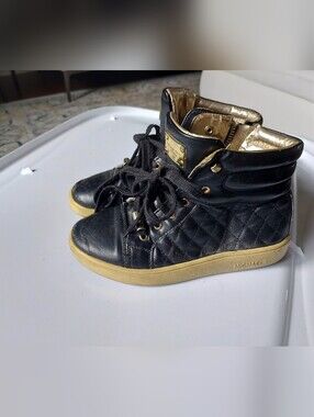 Youth Michael Kors Black Quilted Booties with Gold Interior